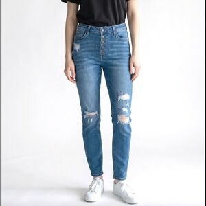 Judy Blue Button Fly Medium Wash Skinny Jeans with Thermal Patch Insert 30X29